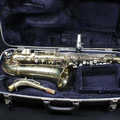 A Conn Shooting Stars Director Alto Saxophone in it's Original Case 16 S image 1