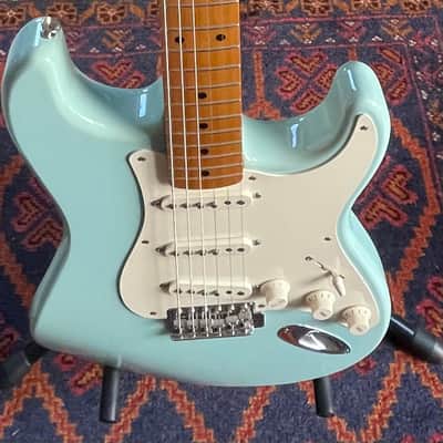 Fender Strat Daphne Blue MIM image 5