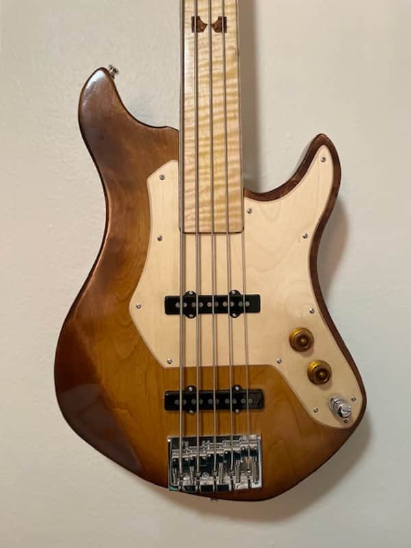 JLC Guitars Passage Bass 5f - Tobacco Burst image 1
