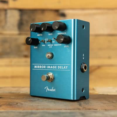 Fender Mirror Image Delay image 3