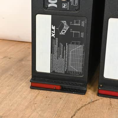 Electro-Voice (EV) XLE181 8" 2-Way Passive Line Array Speaker (PAIR) CG01THM image 11