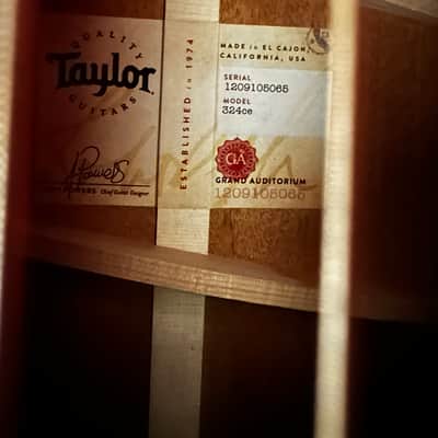 Taylor 324ce Grand Auditorium Mahogany Shaded Edgeburst ES2 2025 - Mahogany Shaded Edgeburst image 16