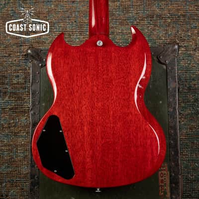2023 Gibson SG Standard ‘61 Maestro Vibrola Heritage Cherry, original hardcase image 8