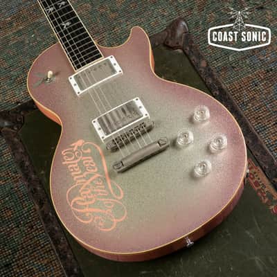 2001 Gibson Custom Shop Limited Edition Playboy Playmate of the year Les Paul w/case image 6