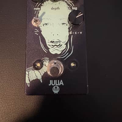 Walrus Audio Julia Chorus / Vibrato 2017 - 2019 - Purple image 1