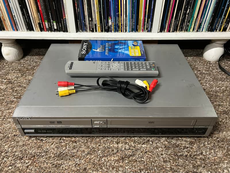 Sony RDR-VX500 VCR/DVD Recorder Combo Player w/ Remote & Cables TESTED ✅