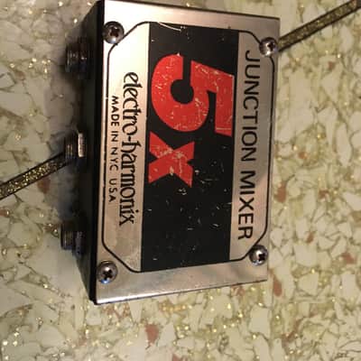 Free The Tone Signal Junction Box JB-21 | Reverb