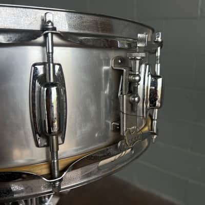 Vintage 70's Ludwig Standard Aluminum 5x14" Snare Drum image 3