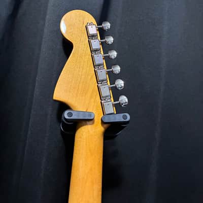 Fender Johnny Marr Signature Jaguar 2018 - Lake Placid Blue image 7