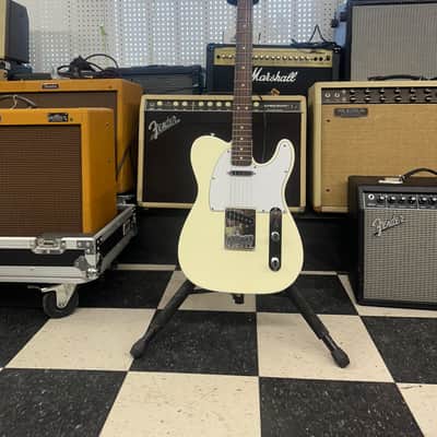 Fender Standard Telecaster 2025 - Present - Olympic White image 2