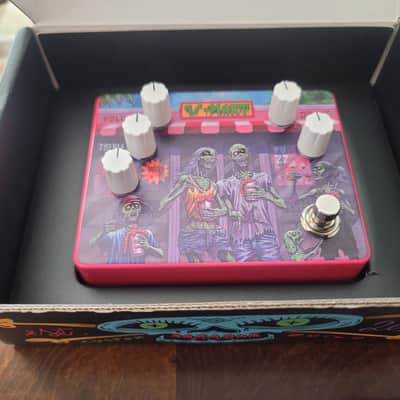 KHDK Electronics Night of the Living Shred 2023 - Hot Pink image 4