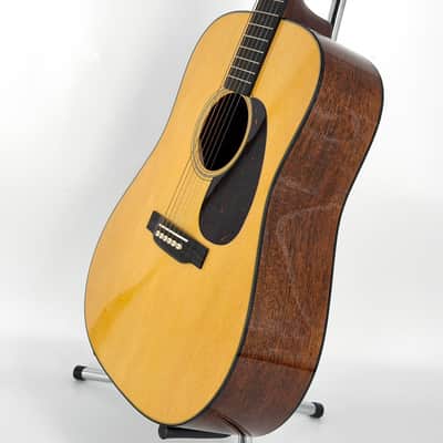 2021 Martin D-18 – Natural image 7