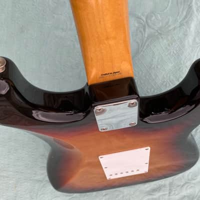 Fender Stratocaster LEFTY 1996 - Sunburst Made in Japan image 11