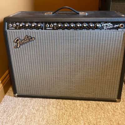 Fender '65 Twin Reverb Reissue 85-Watt 2x12" Guitar Combo 1991 - Present - Black image 2