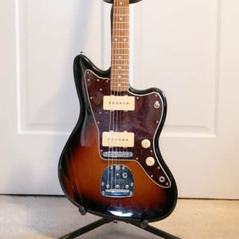 Fender Vintera Jazzmaster with Pau Ferro Fretboard 2023 - 2024 - Anniversary 2-Color Sunburst