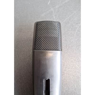 Sennheiser MD421 - Microphone - Good w/ Hard Case image 4
