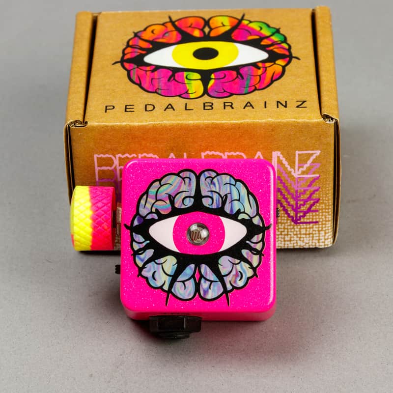 Pedal Brainz Third Eye Light Controlled Expression Pedal - Pink image 1