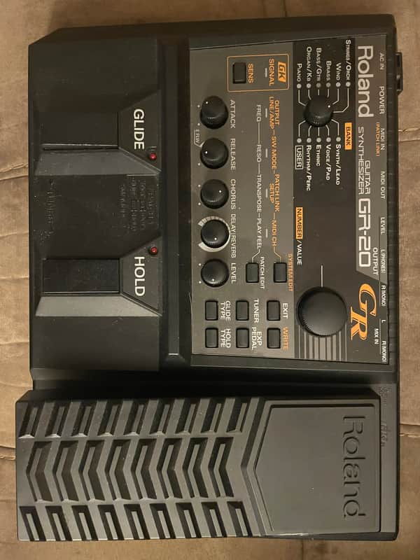 Roland GR-20 Guitar Synthesizer | Reverb