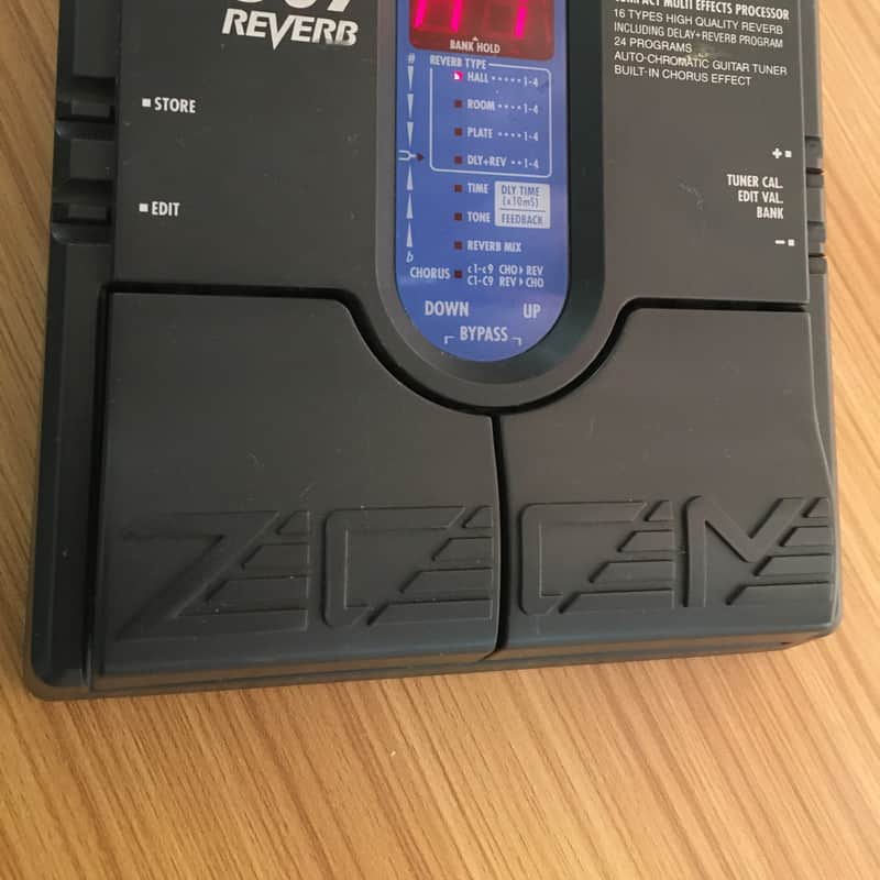 1990s Zoom 507 Reverb Black