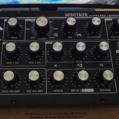 Moog Minitaur 2021 - Black