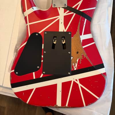 Firefly FFVHSTHAY-605 2025 - EVH Relic striped guitar(Brand New unplayed) image 9
