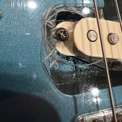 1995 Fender Stratocaster (Made in Mexico) – Blue – Fender Gig Bag + NEW Pearl Pickguard – Clean Player image 3