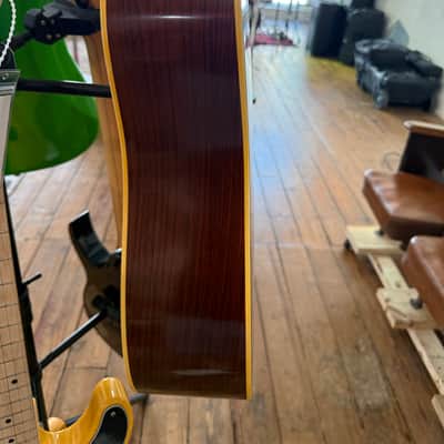 Martin D-28 1973 - Natural - Restored image 4