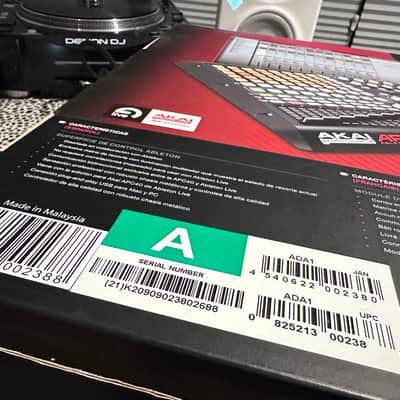 Akai APC40 2010s - Black image 19
