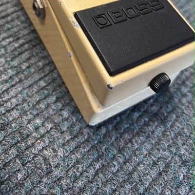 Boss FT-2 Dynamic Filter (Black Label) 1986 - 1989 - Yellow image 5