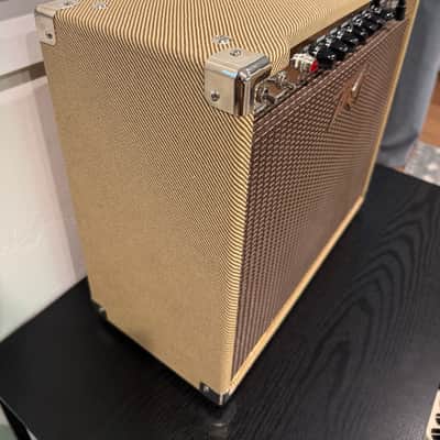 Peavey Classic 20 Guitar Combo Amplifier 2024 - Tweed image 7