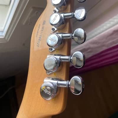 Fender Baja Telecaster V-Neck 2011 - maple image 4