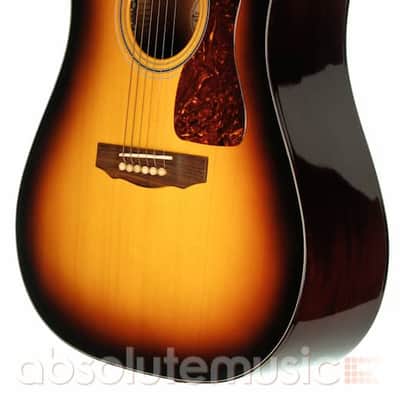 Guild D-40 Bluegrass Jubilee Acoustic Guitar, Sunburst image 4