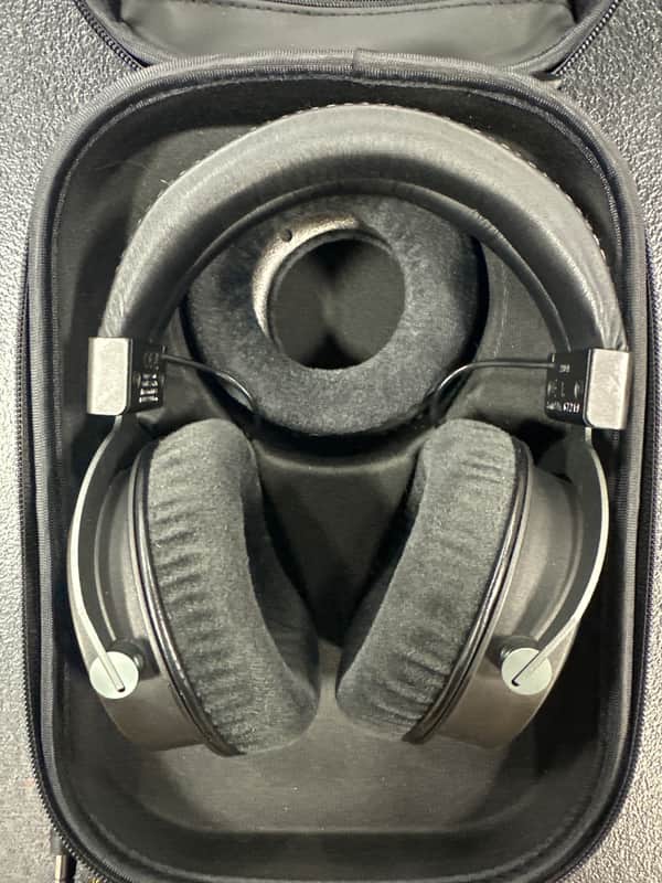 Beyerdynamic DT 1990 Pro Open Back Headphones - 250 Ohms 2016 - Present - Black image 1