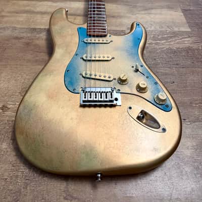 Custom Gold Finish Stratocaster + Fender Bag & Strap image 8