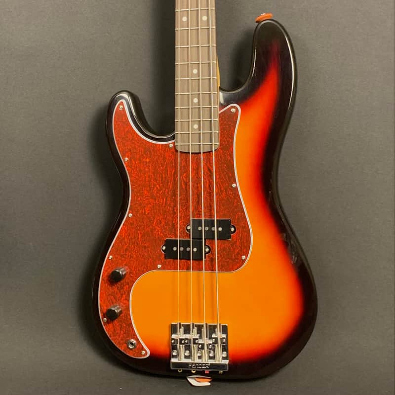 Sawtooth Lefty Bass 2000s - Sunburst image 1