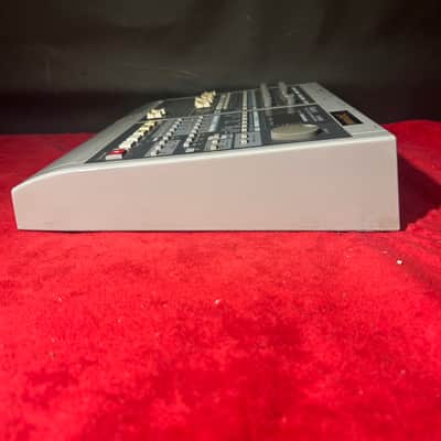 Roland VS-880 Digital Studio Workstation 1996 - 1998 - Gray image 10