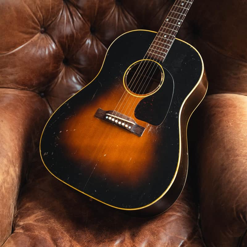 Gibson J-45 1946 - 1954 - Sunburst image 1