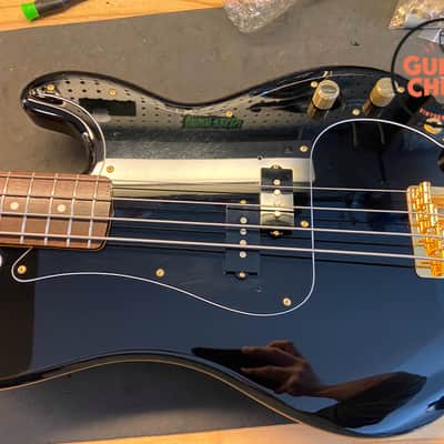 2018 Fender Japan Traditional 60s Precision Bass Midnight – Matching Headstock, Gold Hardware, MIJ, Hard Case image 13