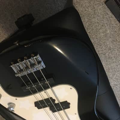 Peavey Forum - Black image 14