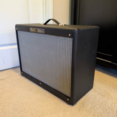 Fender Hot Rod Deluxe 112 Enclosure 80-Watt 1x12" Guitar Speaker Cabinet image 2