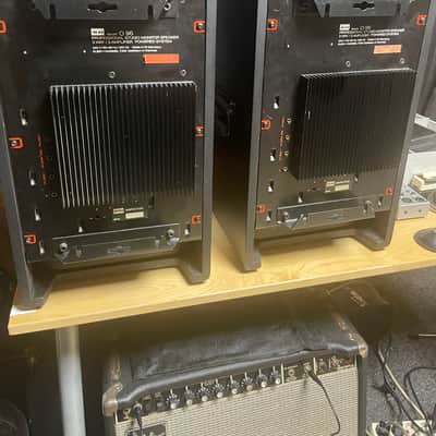 Klein and Hummel 3 way active studio monitors O96 for sale image 3