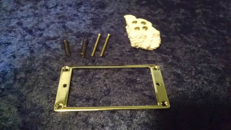 Ibanez metal pickup ring Chrome w/hardware image 1