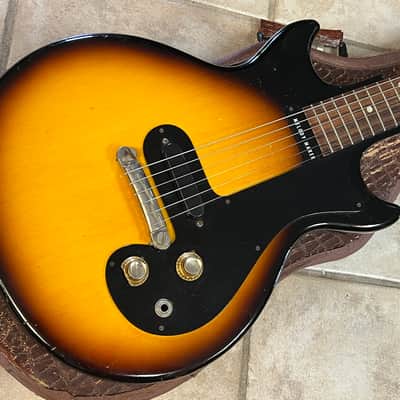 1964 Gibson Melody Maker 3/4 Scale Electric Guitar Sunburst w case image 1