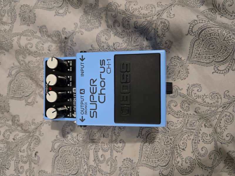 Boss Ch-1 Super Chorus