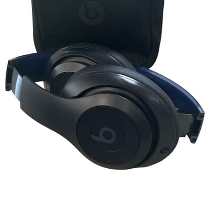 Beats by Dr. Dre Headphones MQTP3LL/A image 2