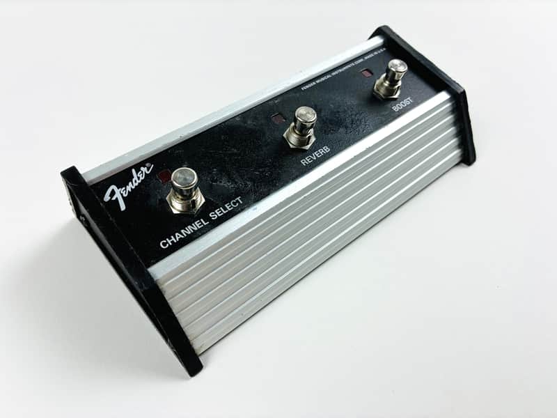 Fender 3-Button Footswitch – USA. Deluxe, Deluxe 90, Princeton 112. (Late ‘80s / Early ‘90s) image 1