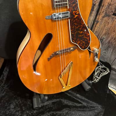 1943 Gretsch Synchromatic 160 Archtop Hollowbody Electric Guitar w/ DeArmond Pickup 1943 - Blonde Spruce Top Flamed Maple Back/Sides/Neck - w/ Gretsch Case image 1