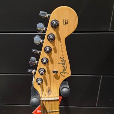 Fender AMERICAN PRO II STRATOCASTER HSS MN SIENNA SUNBURST image 4