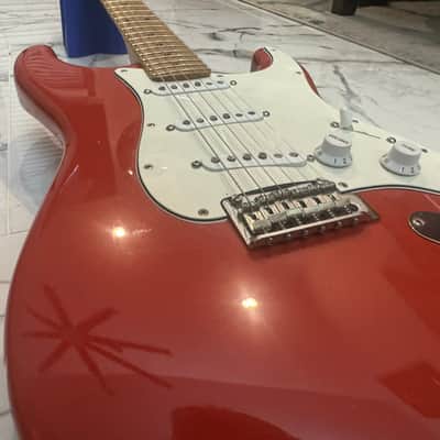 Fender Player Stratocaster Limited-Edition Roasted Maple Fingerboard Fiesta Red image 2