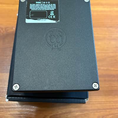 Walrus Audio Lore Reverse Soundscape Generator Limited Edition - Onyx Series 2023 - Onyx image 3